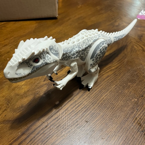 Lego Jurassic World 2015: Indominus Rex Figure